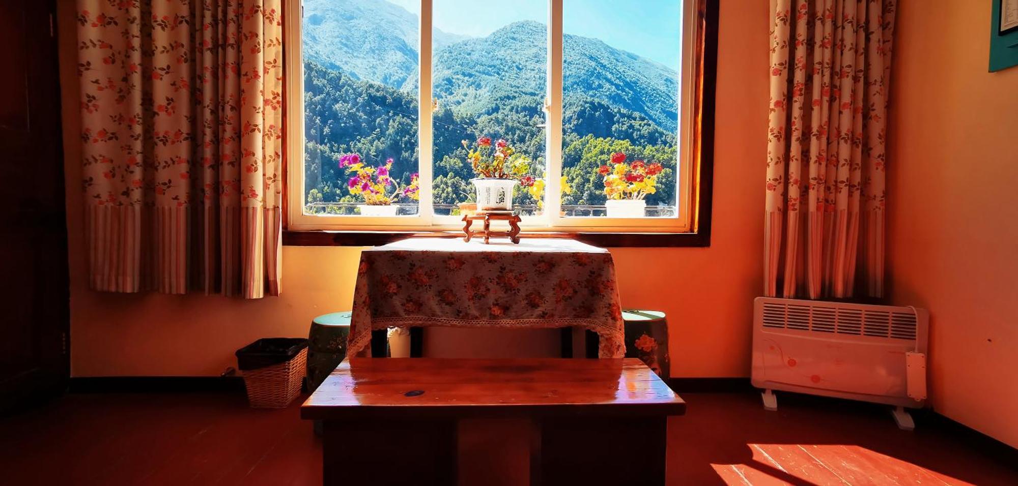 Kangding Guozhuang Nan Wu Hao Boutique Inn المظهر الخارجي الصورة