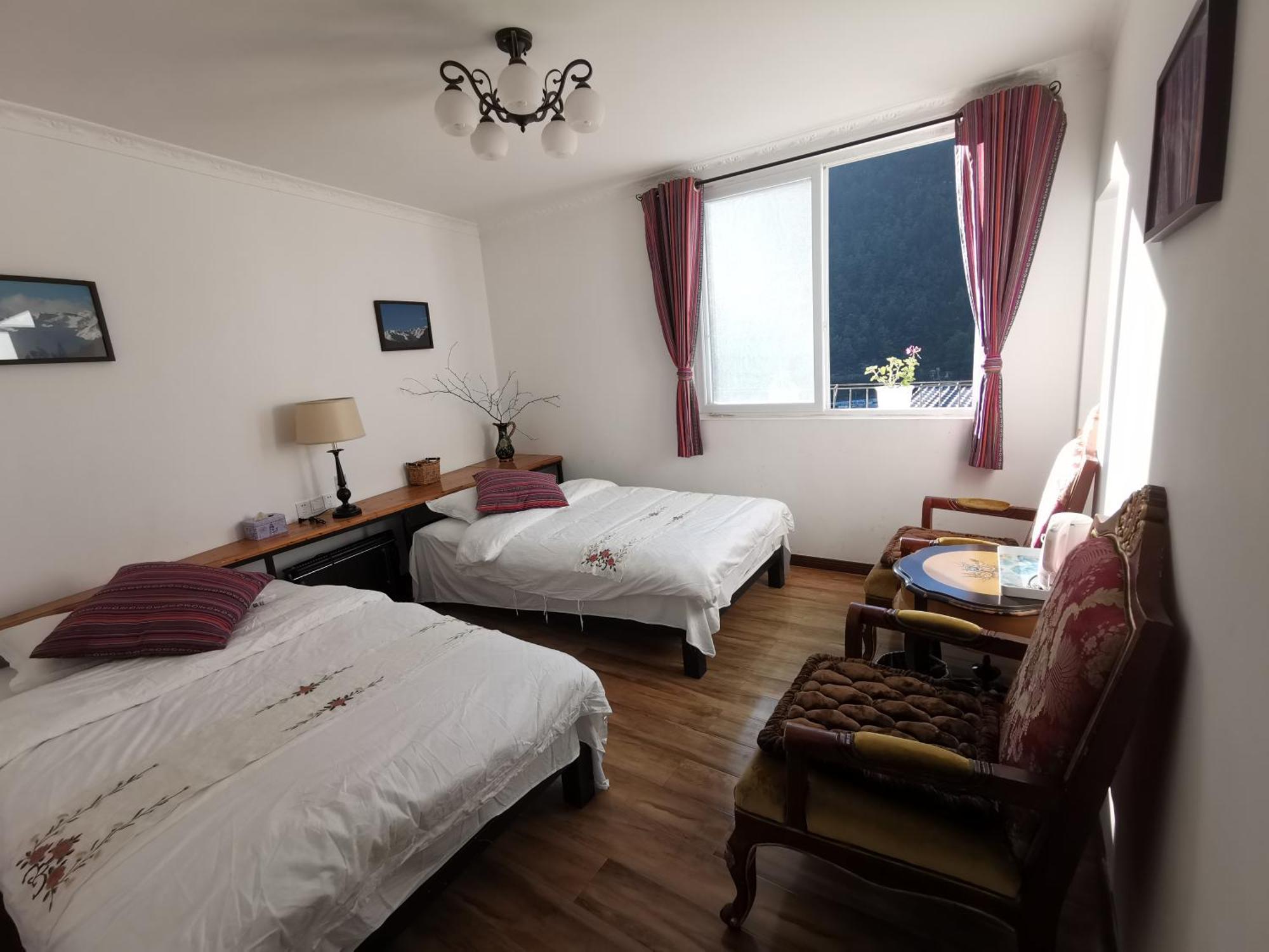 Kangding Guozhuang Nan Wu Hao Boutique Inn المظهر الخارجي الصورة