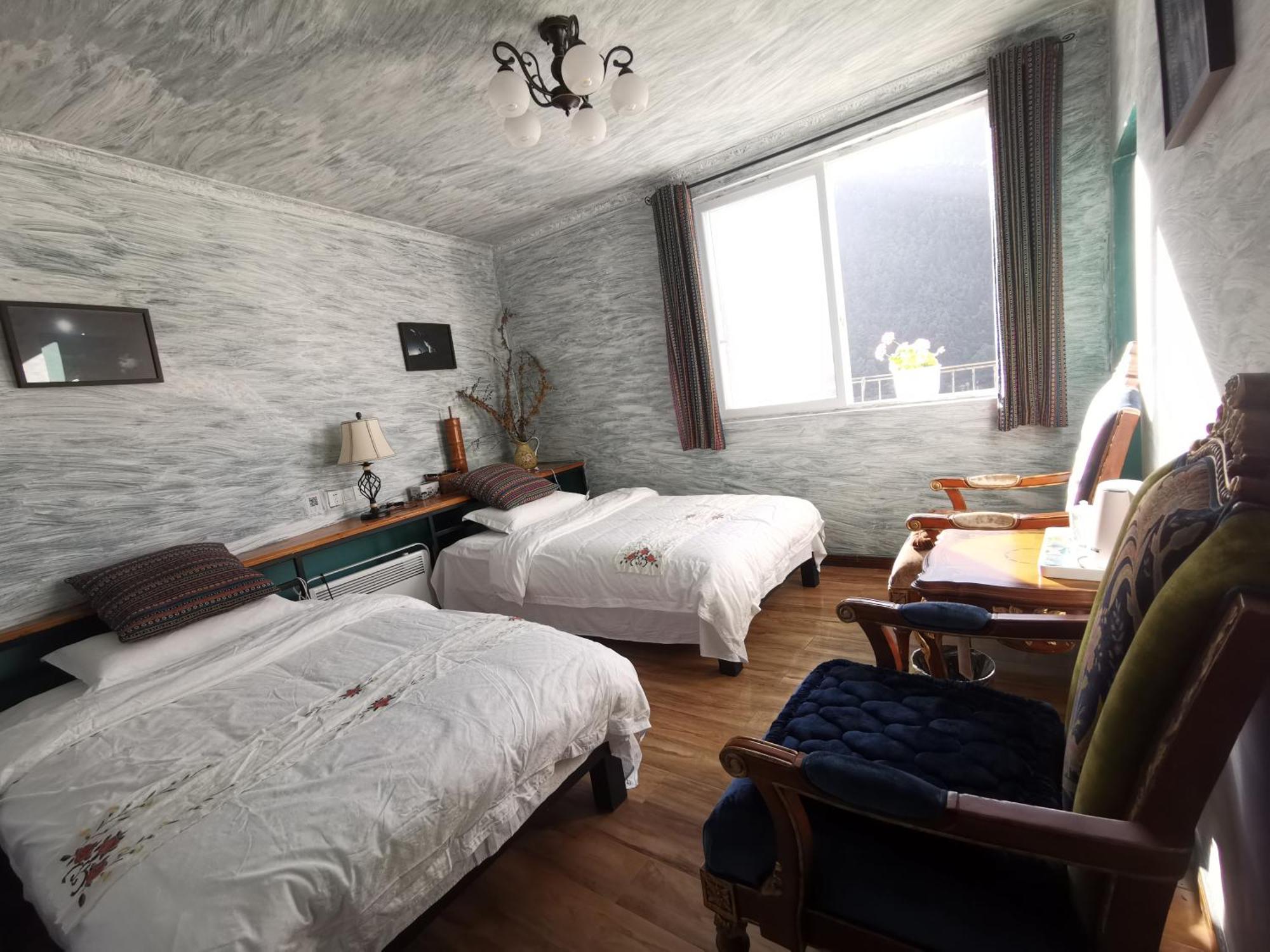 Kangding Guozhuang Nan Wu Hao Boutique Inn المظهر الخارجي الصورة